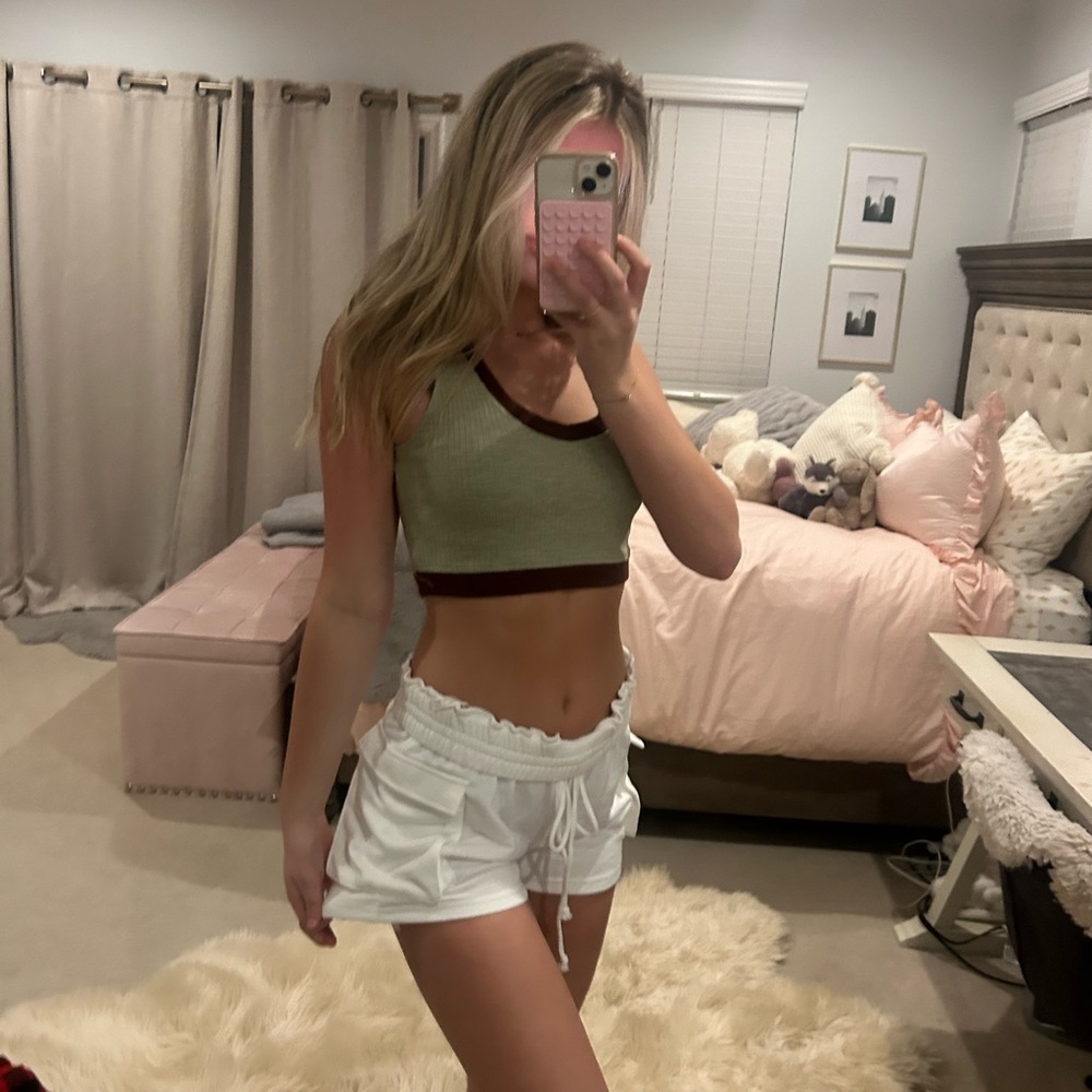 White and black Shorts bundle